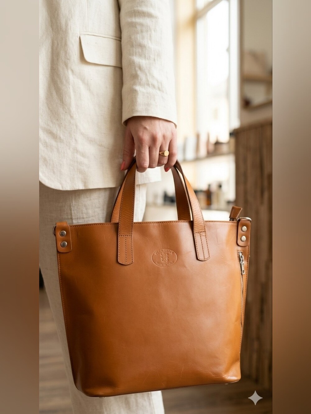 Vera Pelle Genuine Italian Craftsmanship Leather Handbag